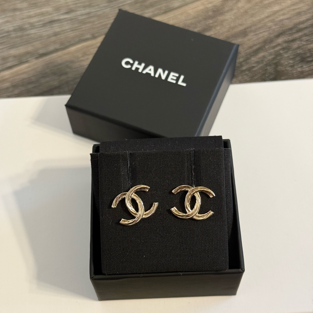 Chanel 2025 Gold Cc Stud Earrings